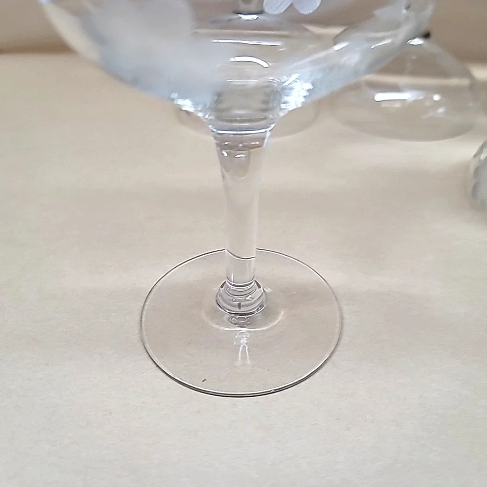 Unmarked vintage set